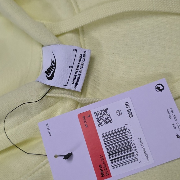 Nike Men's Club Fleece Hoodie - Picture 6 of 9